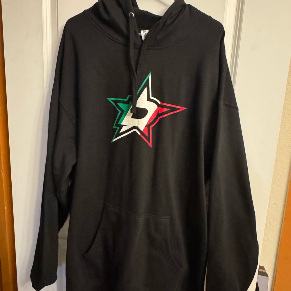 NWOT Dallas Stars Hoodie